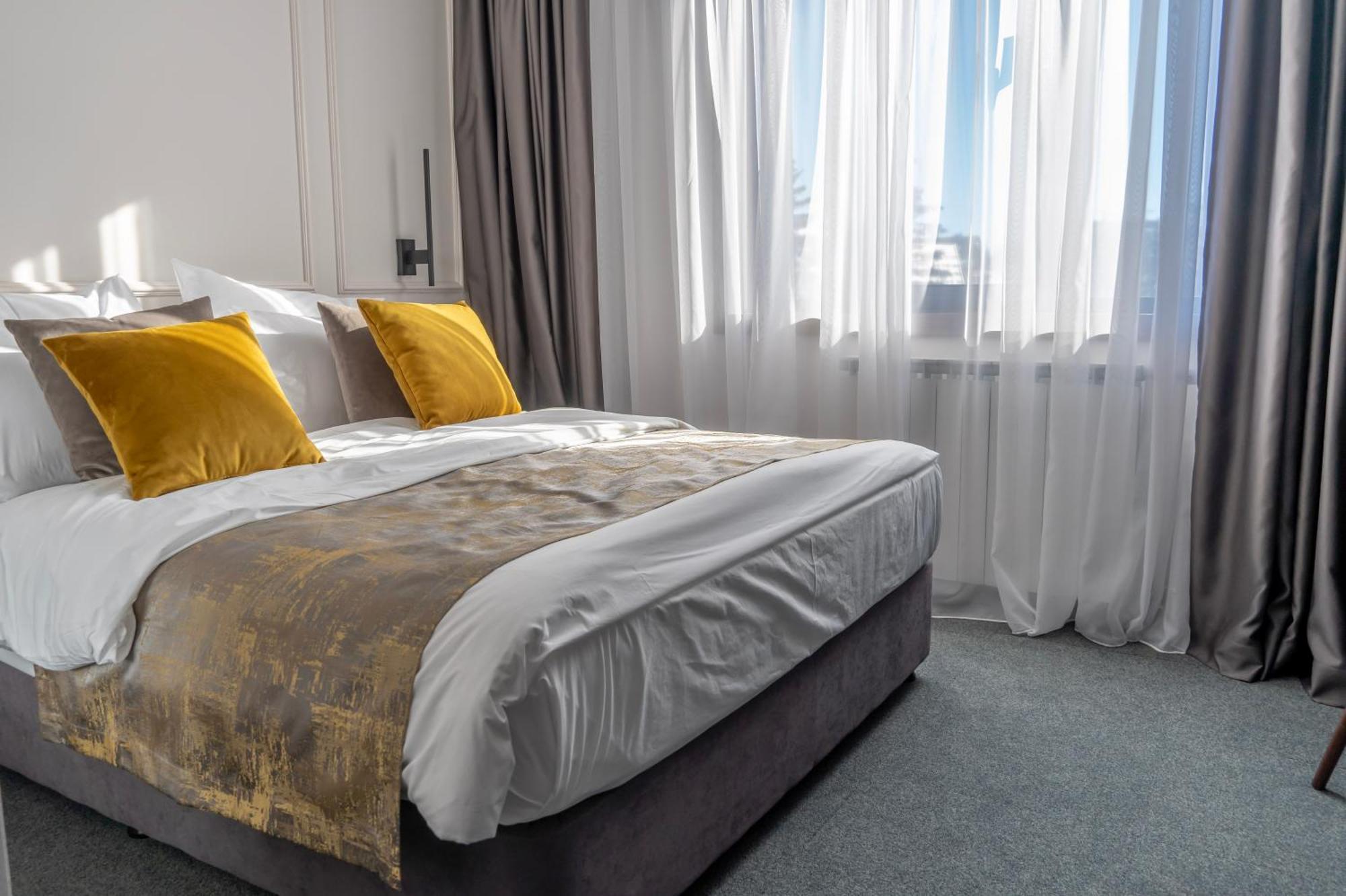 Hotel Rajska Dolina Яхорина Экстерьер фото